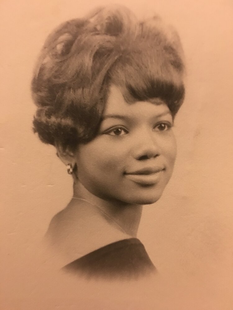 Beverly  Johnson Bradford