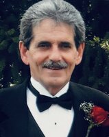 Stephen  M. Grivnow