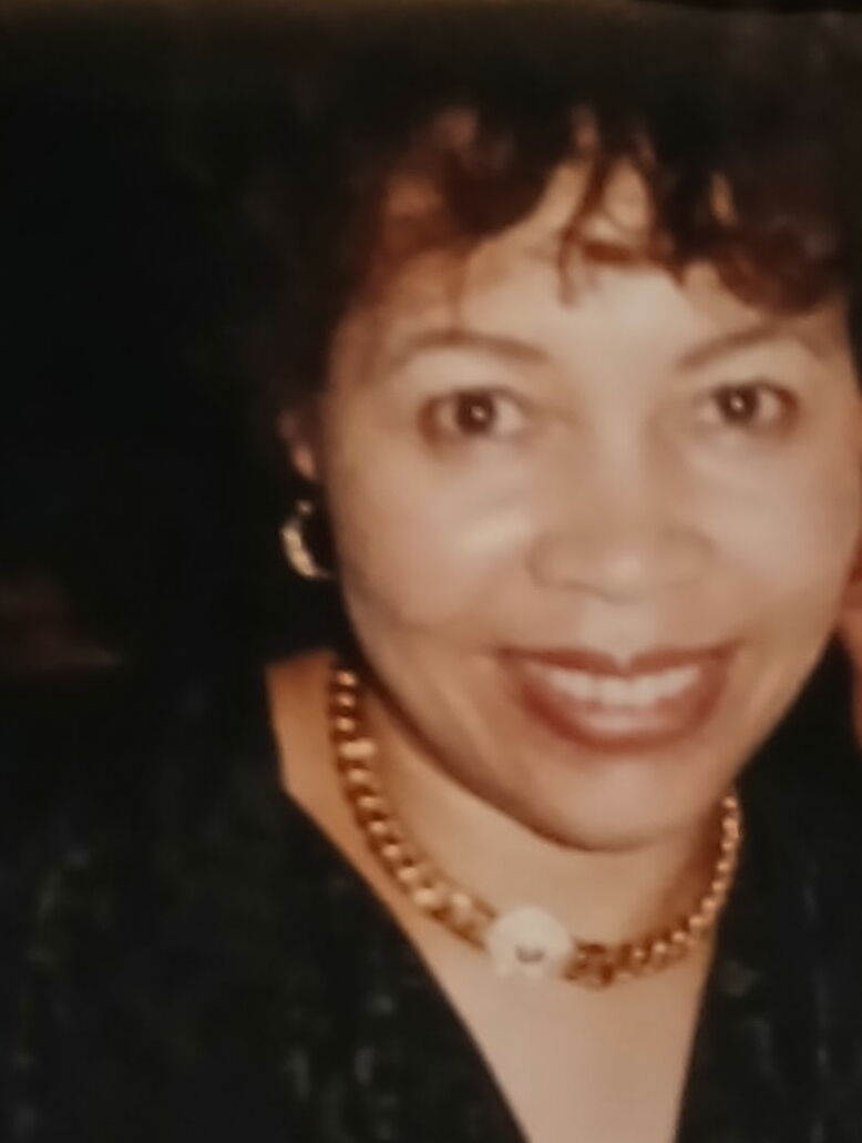 Carolyn  Marie  Smith